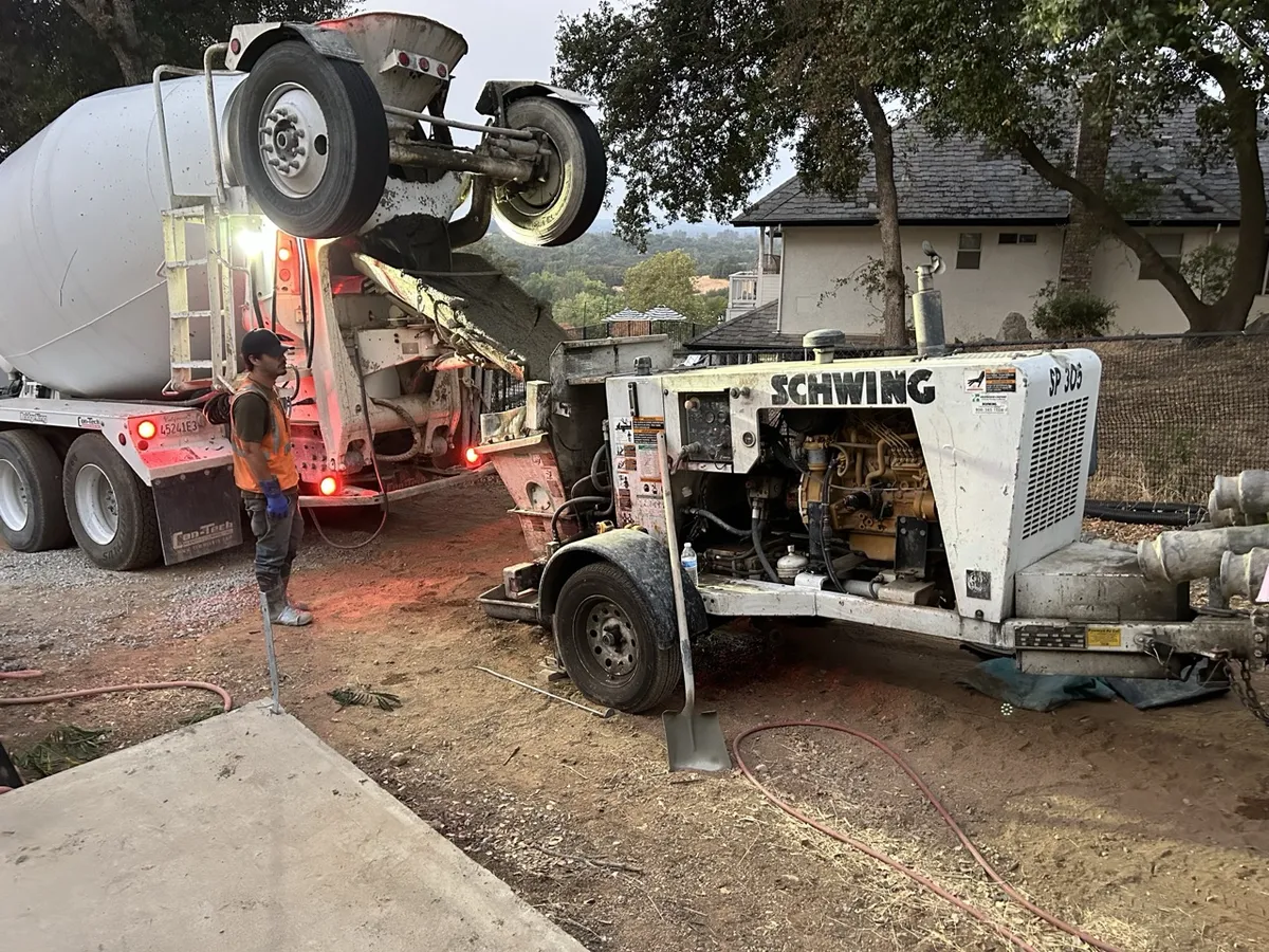New concrete driveway near Rocklin